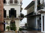 Cinco Razones para Hospedarse en un Hotel en Casco Antiguo