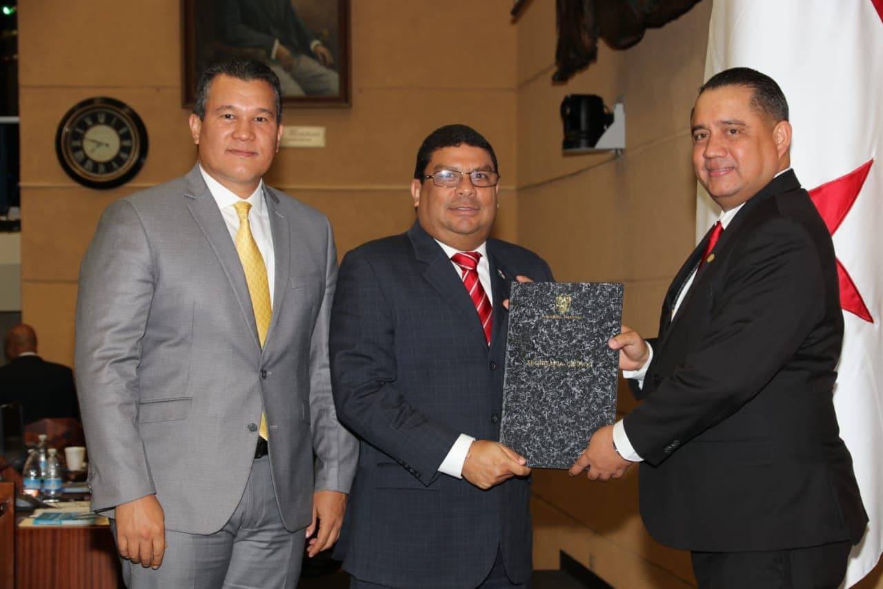 Cultural Tourism Creates Postive Experiences and Make Tourists Want to Come Back. Carlos Aguilar