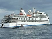 Crucero de Bandera Portuguesa Visita el Parque Nacional Coiba