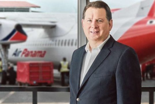 Eduardo Stagg Vallarino: “Entre más destinos se sirvan con el servicio aéreo, más opciones tendrá el turista para elegir visitar nuestro país.”